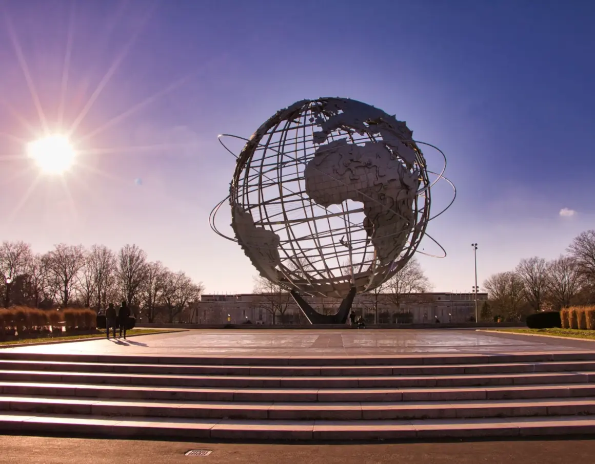 Photograph of Queens